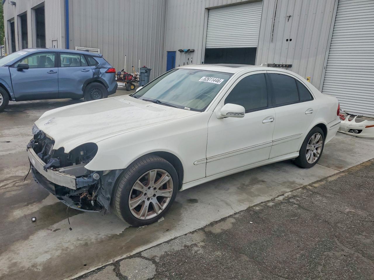 Salvage Mercedes-Benz E-Class Image