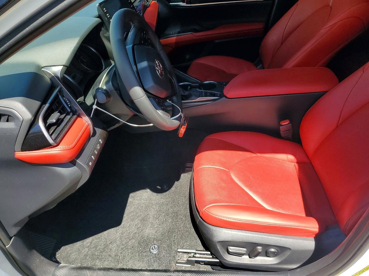 Toyota Camry Xse