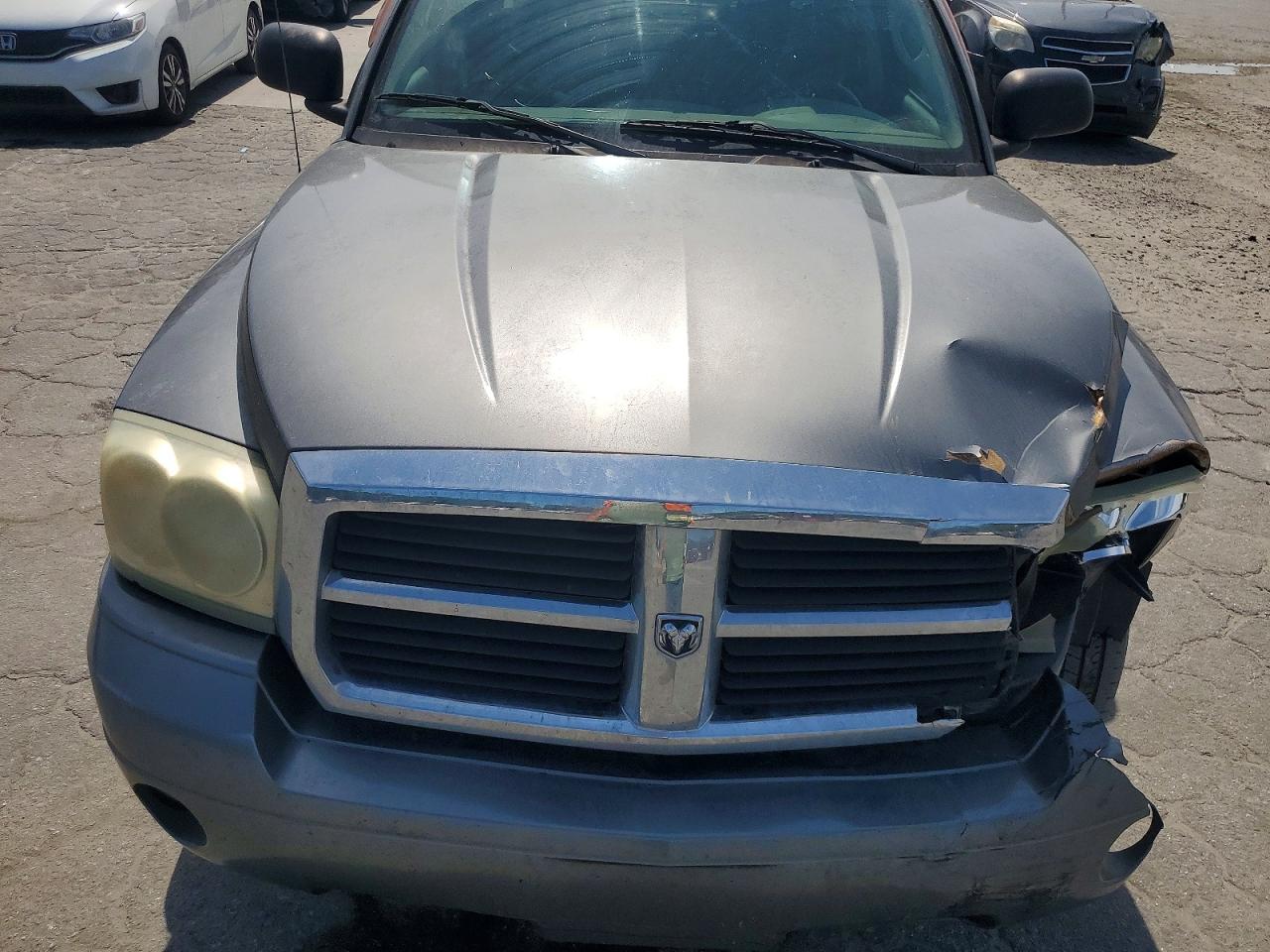 Dodge Dakota Quad Slt