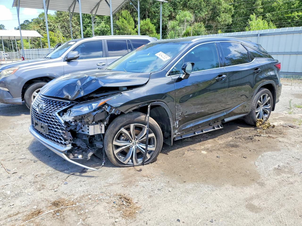 Salvage Lexus RX Image