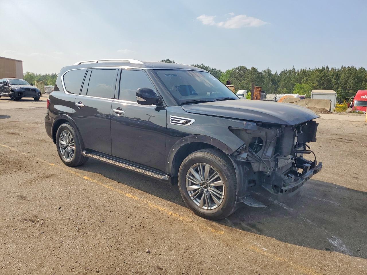 INFINITI Qx Luxe
