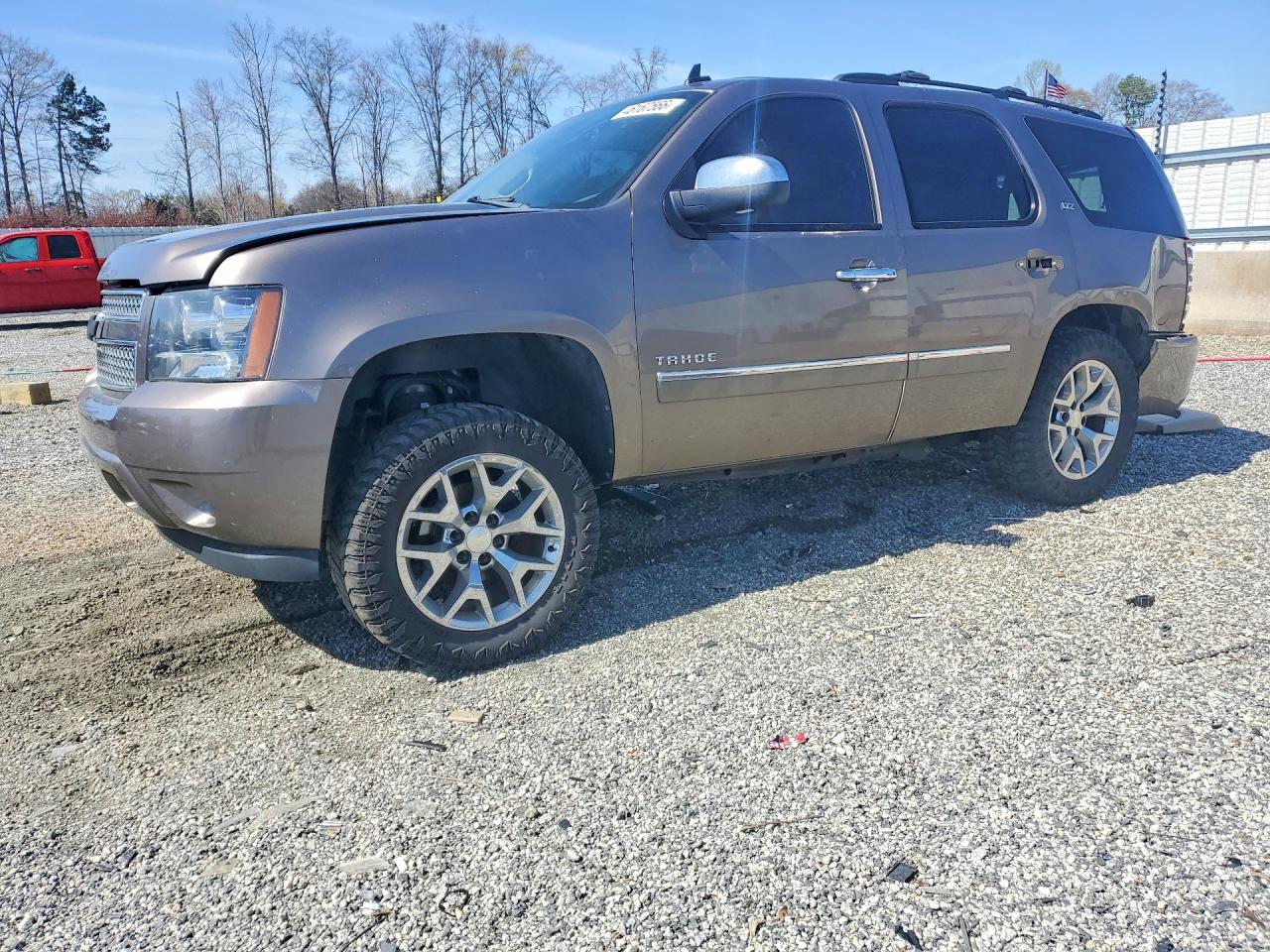 Salvage Chevrolet Tahoe Image