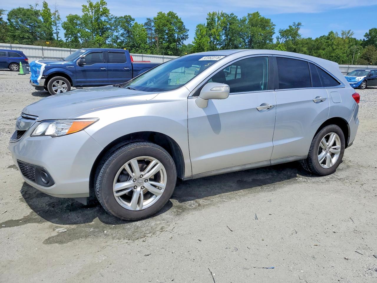 Salvage Acura RDX Image