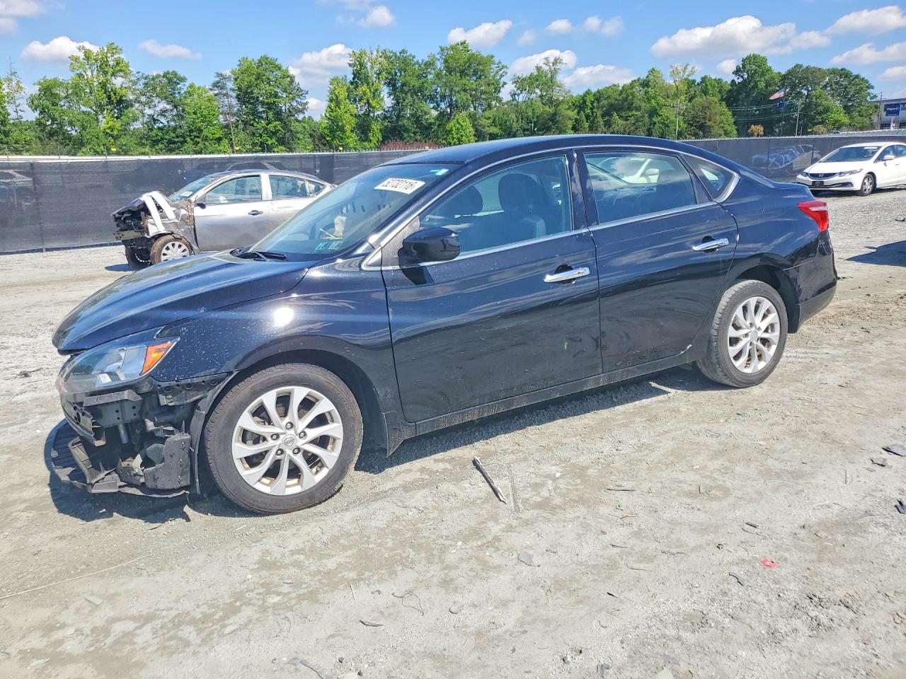 Salvage Nissan Sentra Image