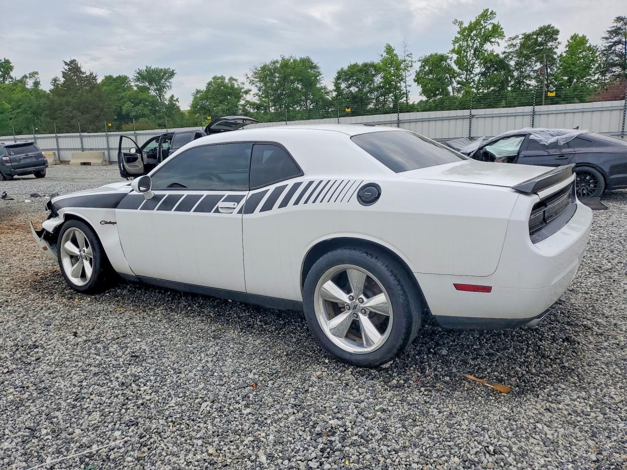 Dodge Challenger Sxt