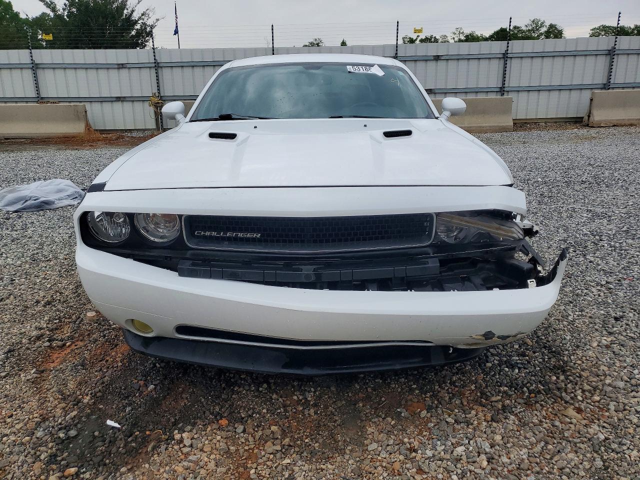Dodge Challenger Sxt