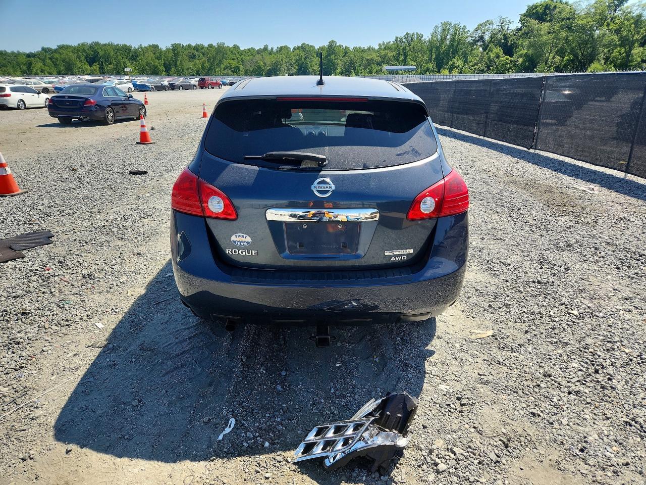 Nissan Rogue S