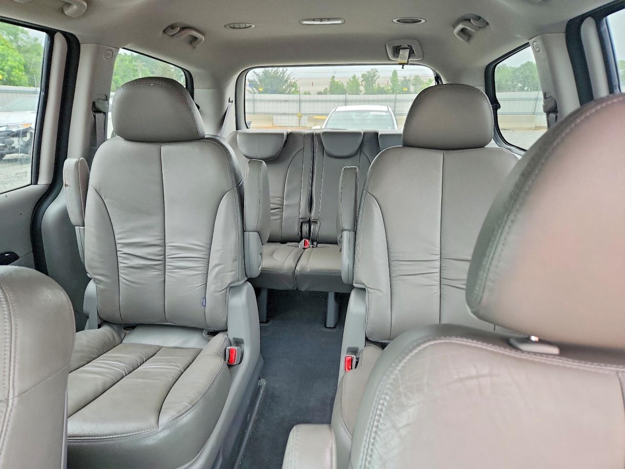 Kia Sedona Ex