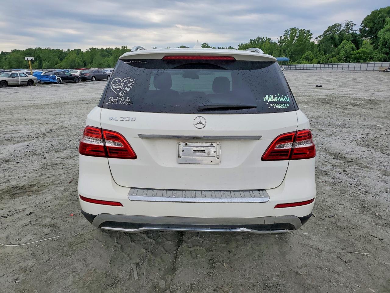Mercedes-Benz M-Class 350