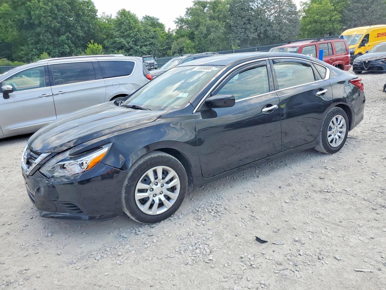Salvage Nissan Altima Image