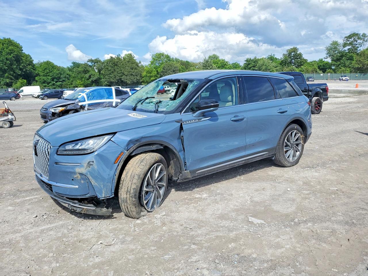 Salvage Lincoln Corsair Image