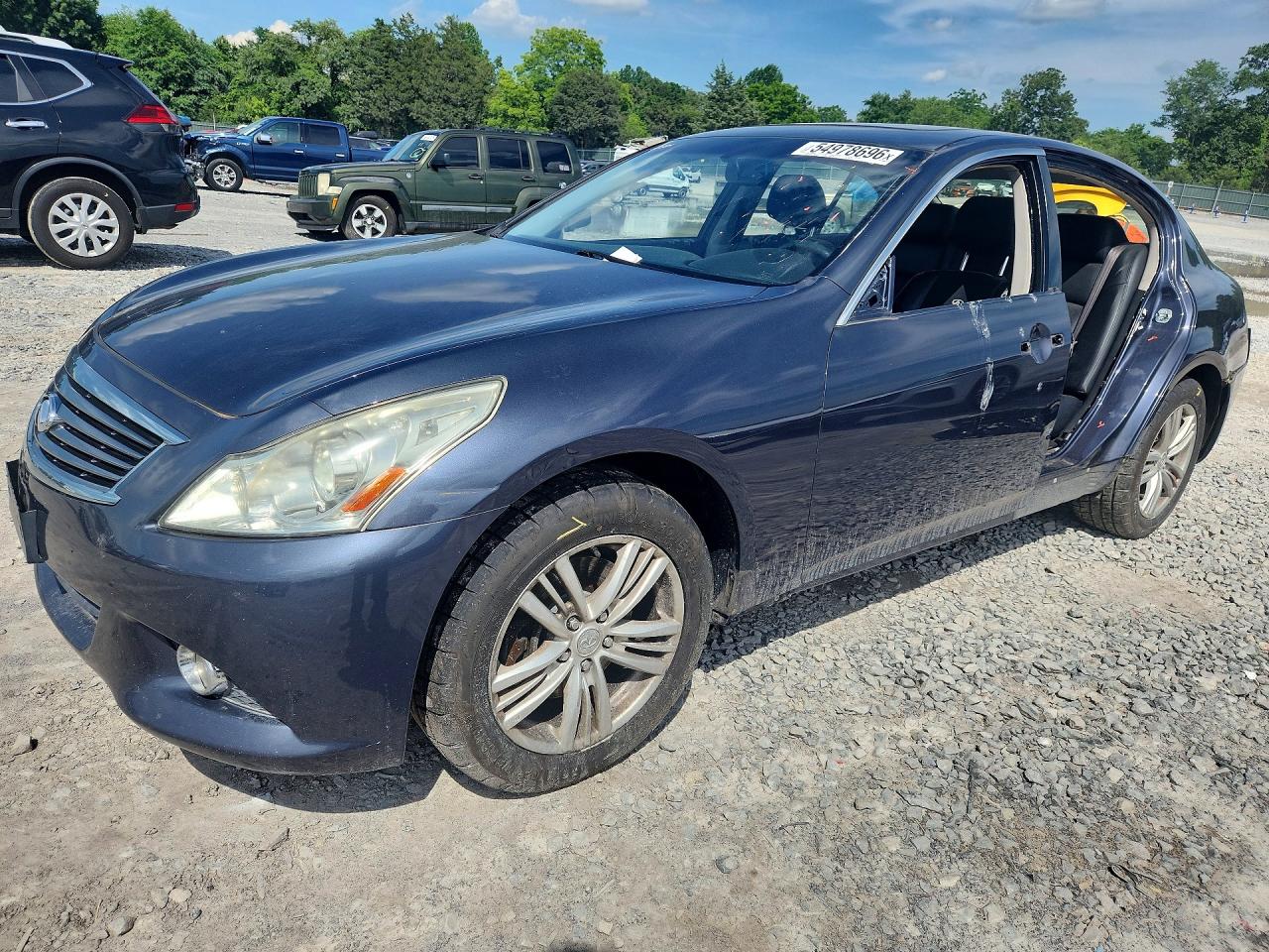Salvage INFINITI G25 Image
