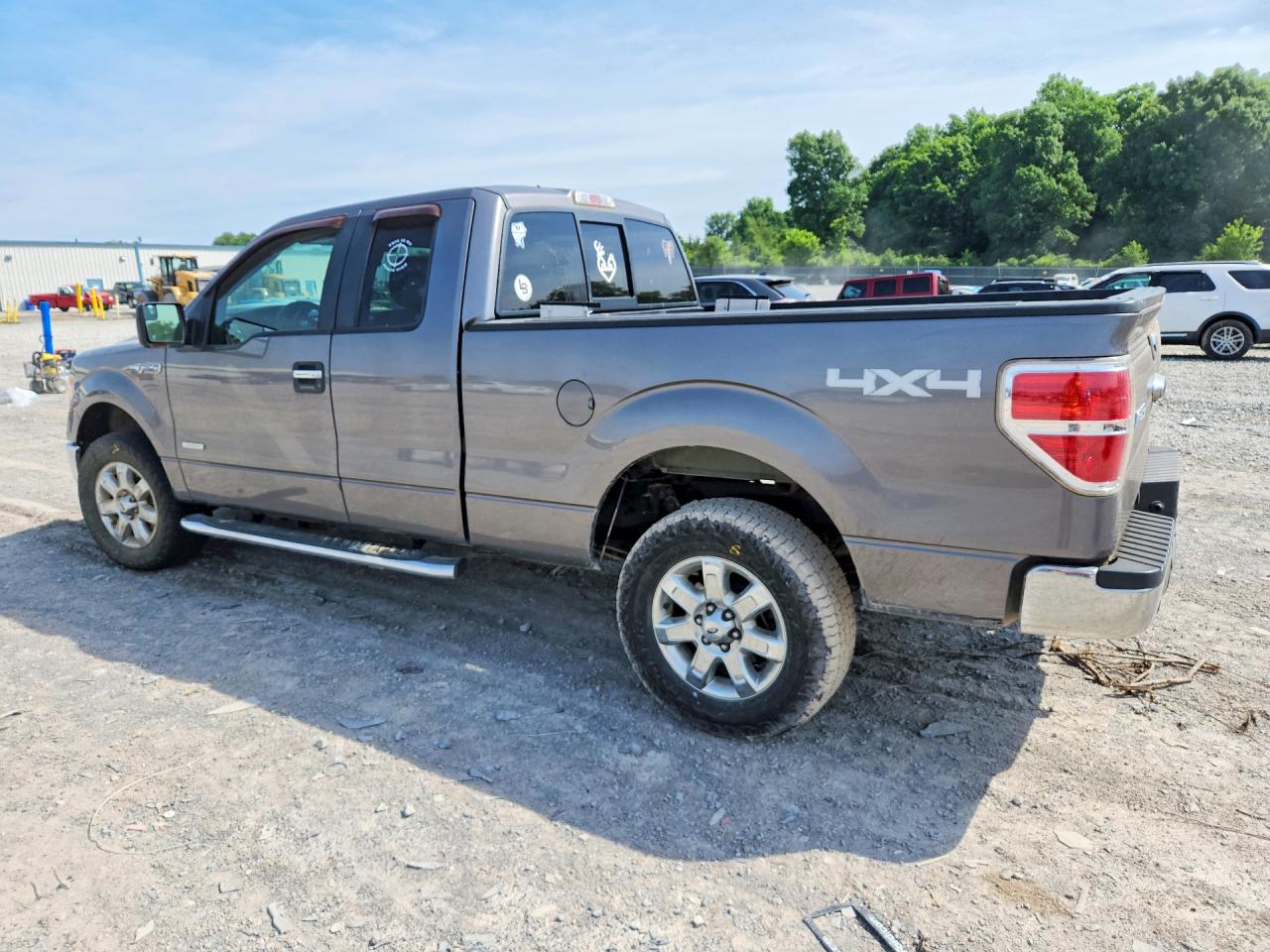 Ford F-150 Super Cab