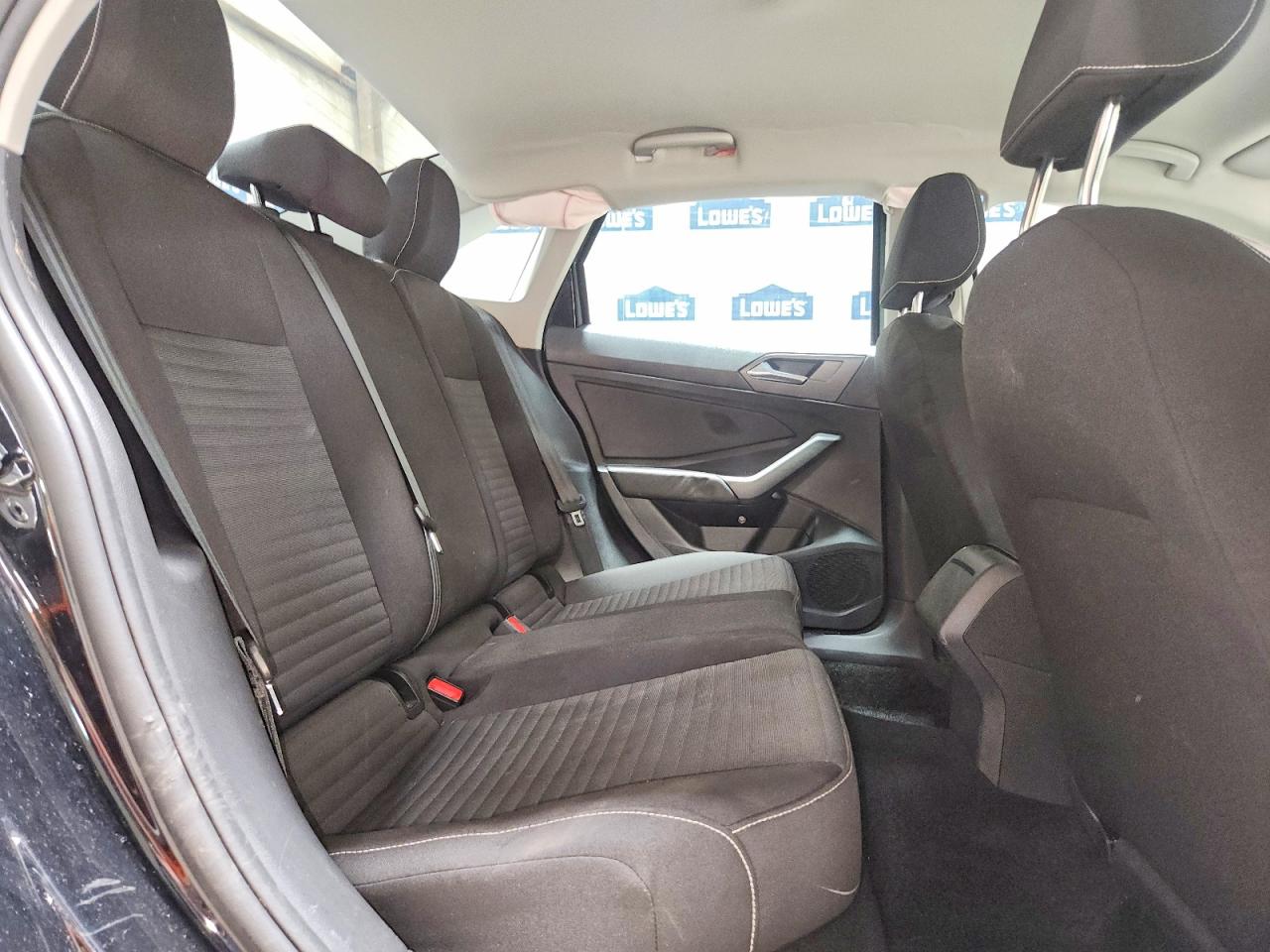 Volkswagen Jetta S