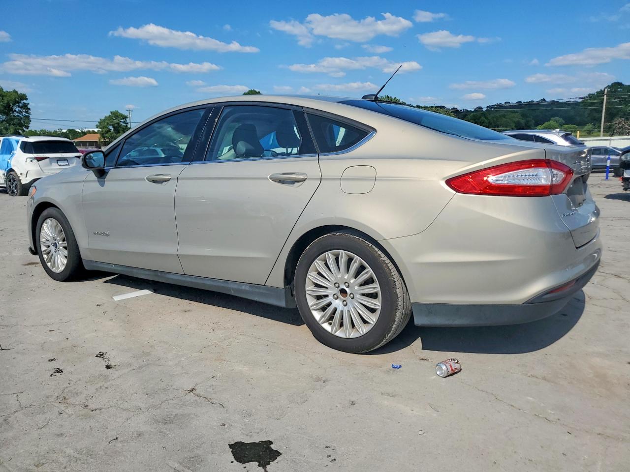 Ford Fusion S Hybrid
