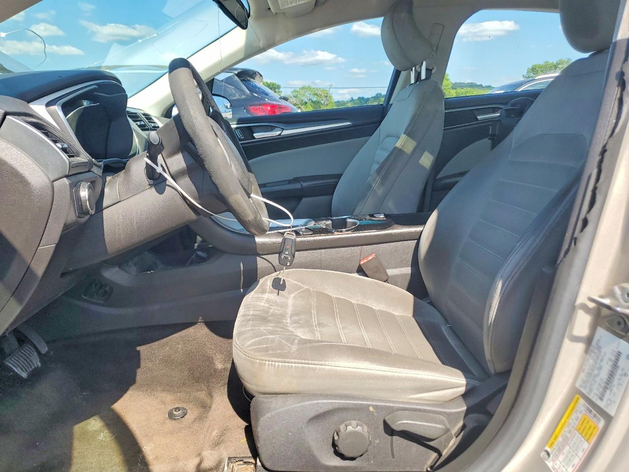Ford Fusion S Hybrid