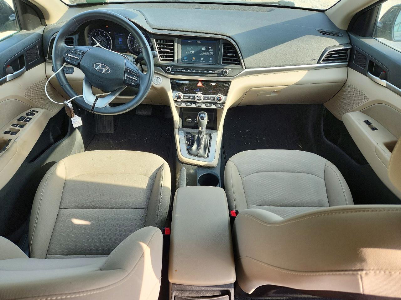 Hyundai ELANTRA Value Edition