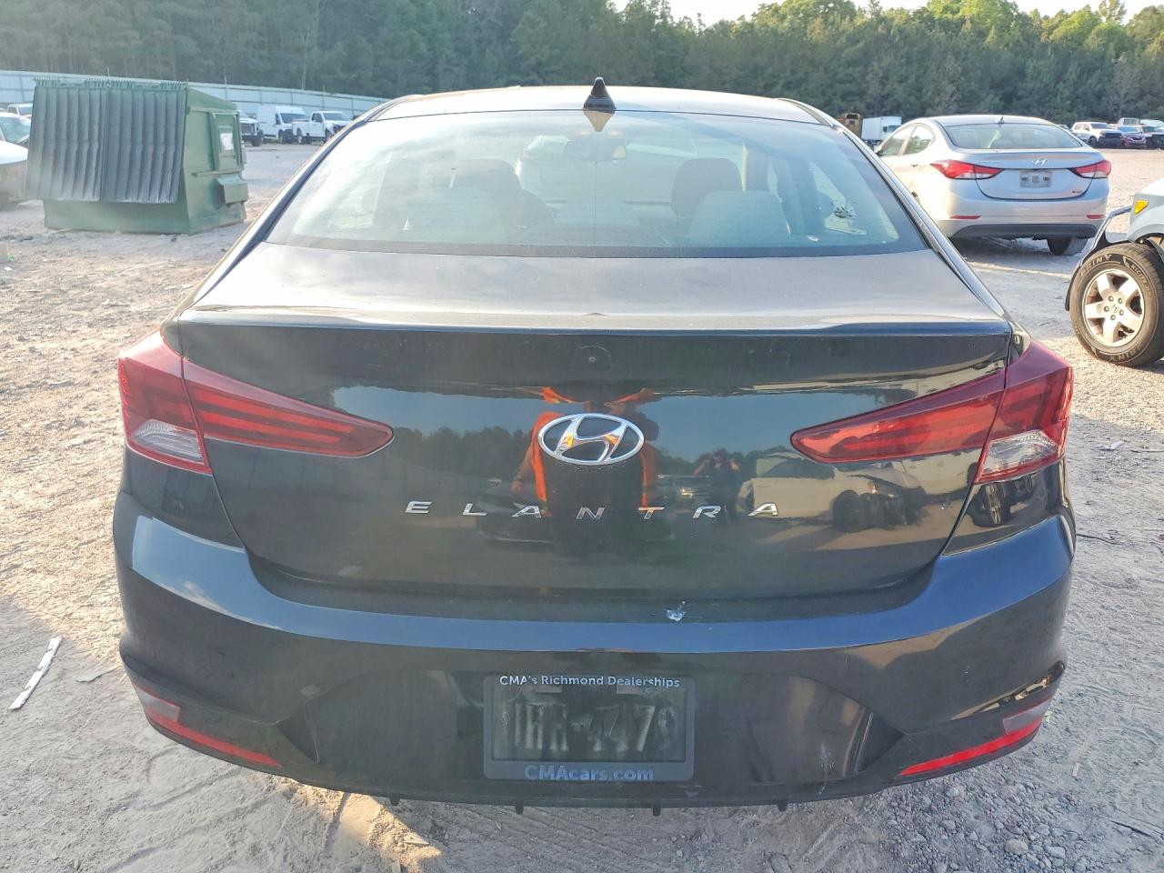 Hyundai ELANTRA Value Edition