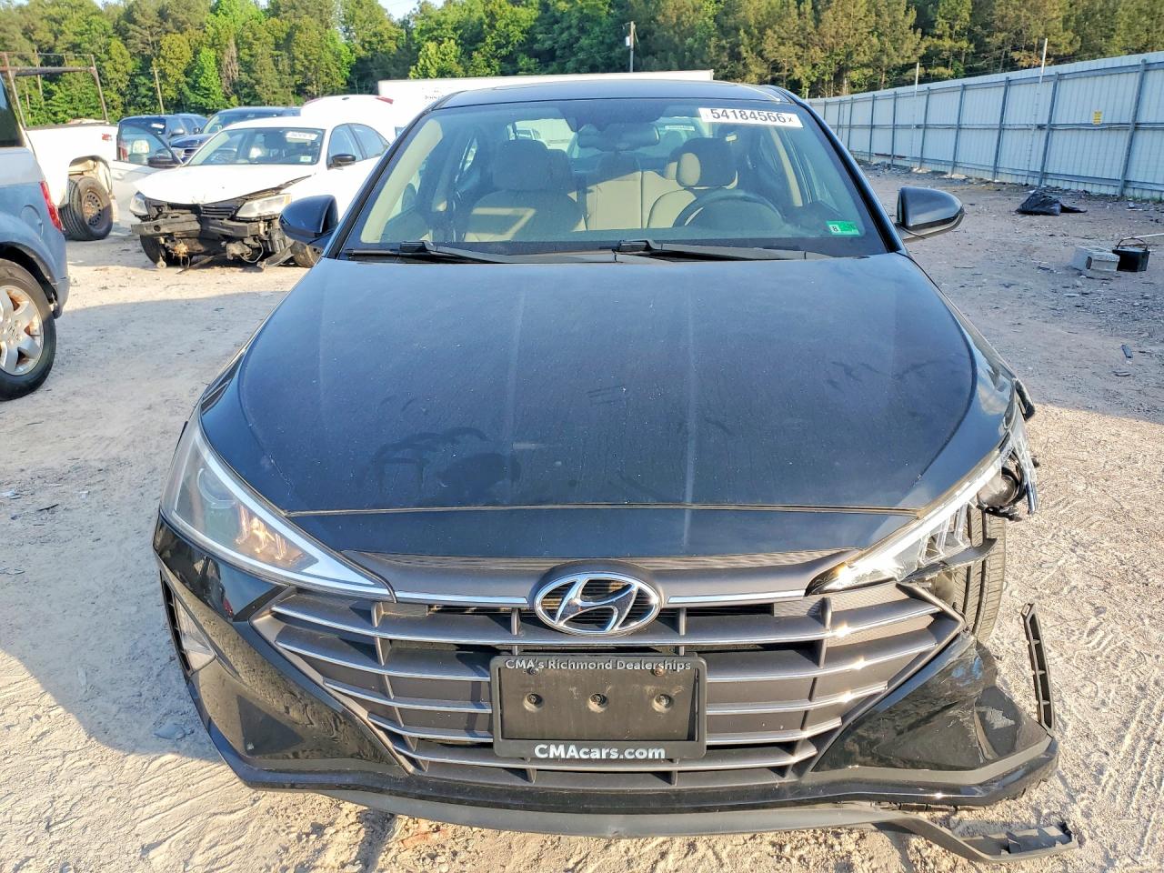 Hyundai ELANTRA Value Edition