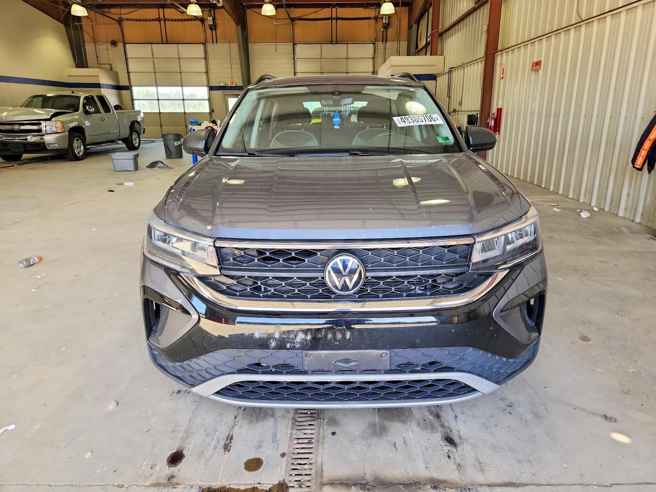 Volkswagen Taos S