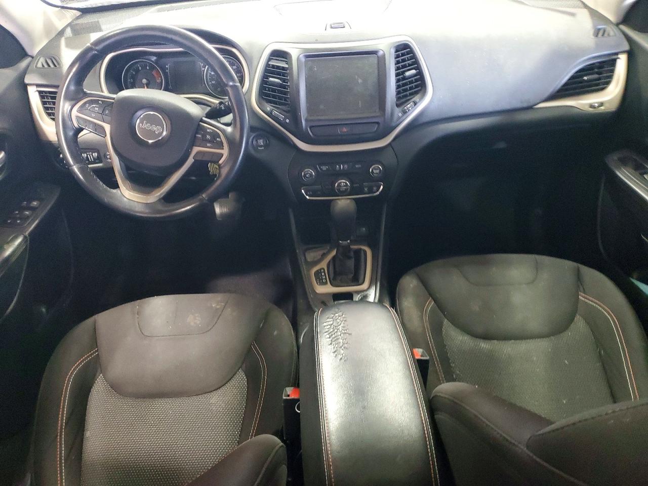 Jeep Grand Cherokee Latitude