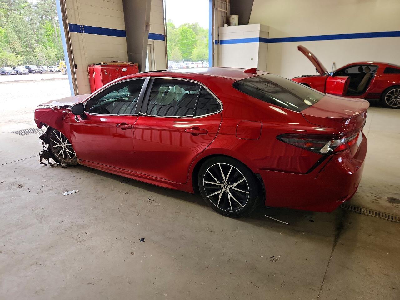 Toyota Camry Se