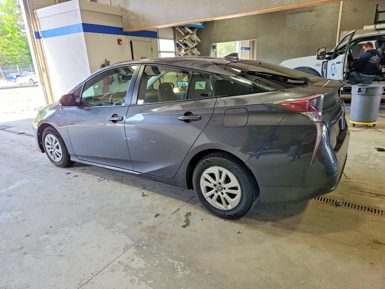 Toyota Prius Two