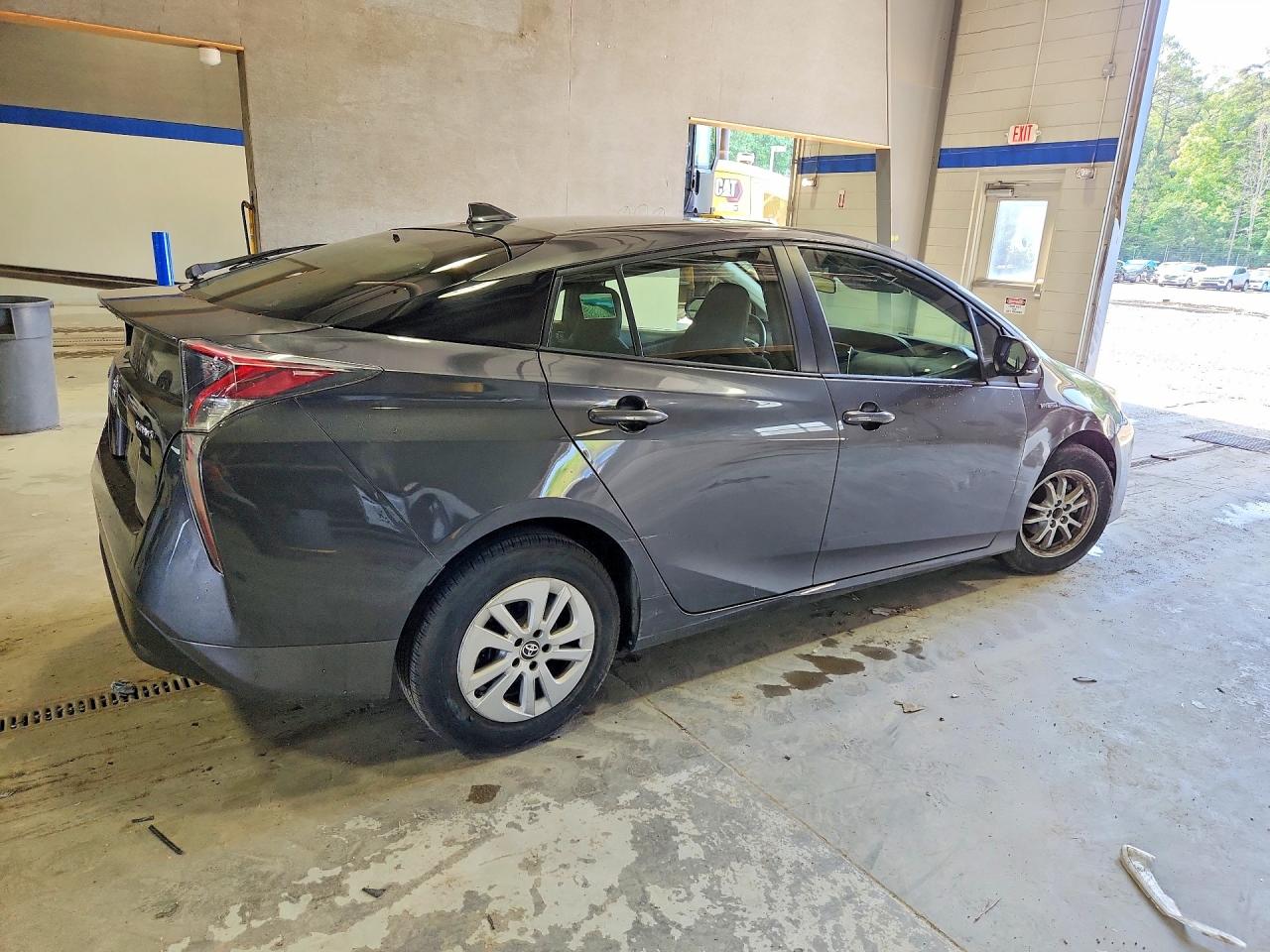 Toyota Prius Two