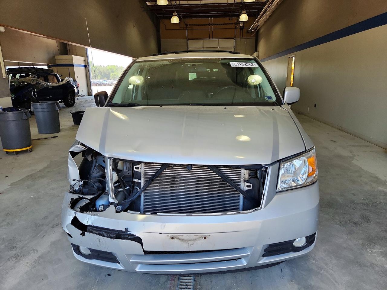 Dodge Caravan Sxt