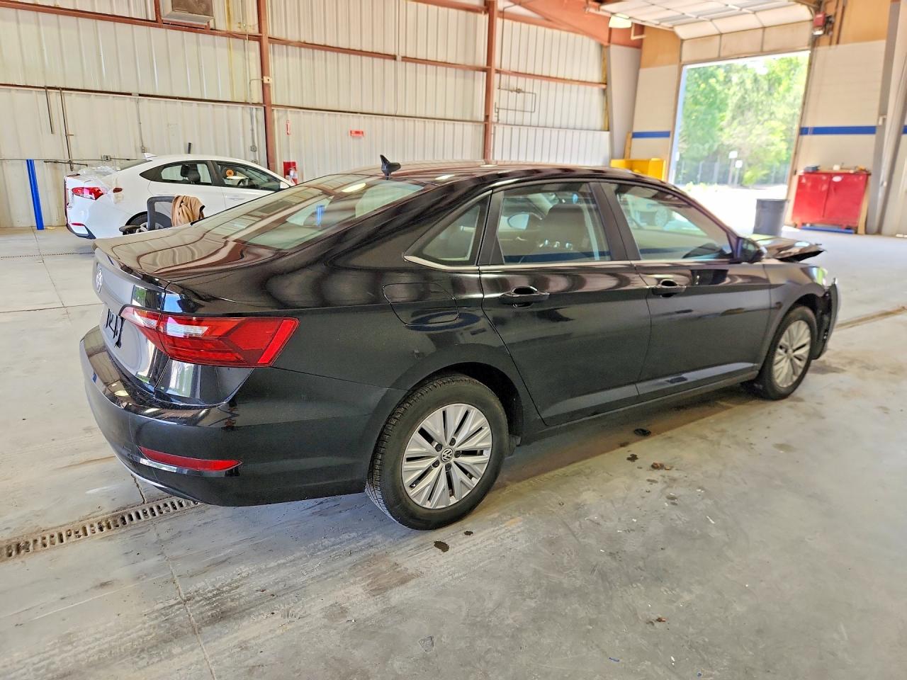 Volkswagen Jetta S