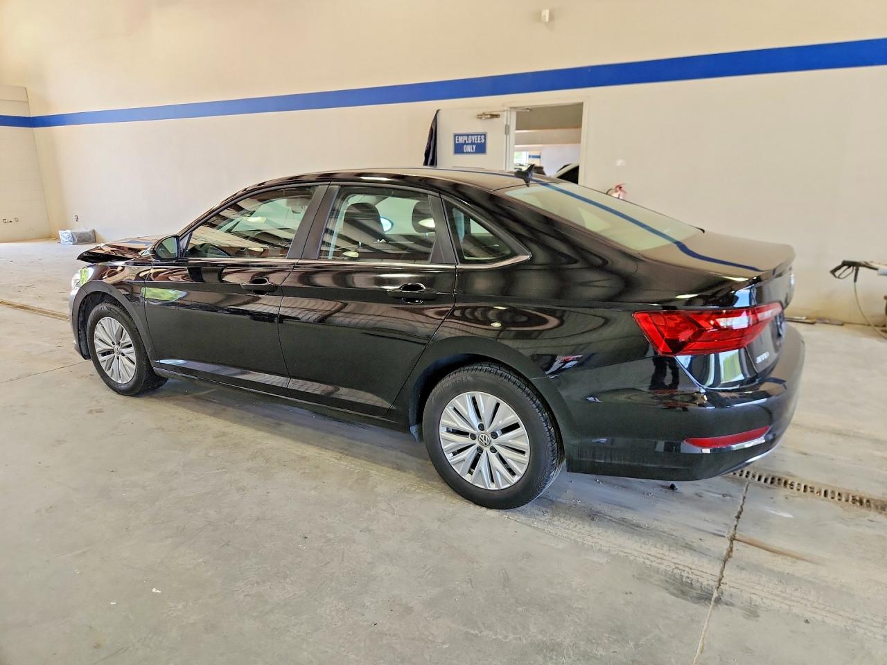 Volkswagen Jetta S