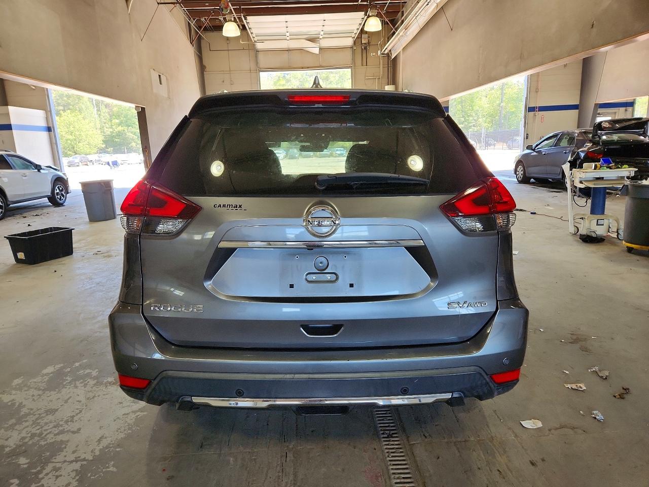 Nissan Rogue Sv