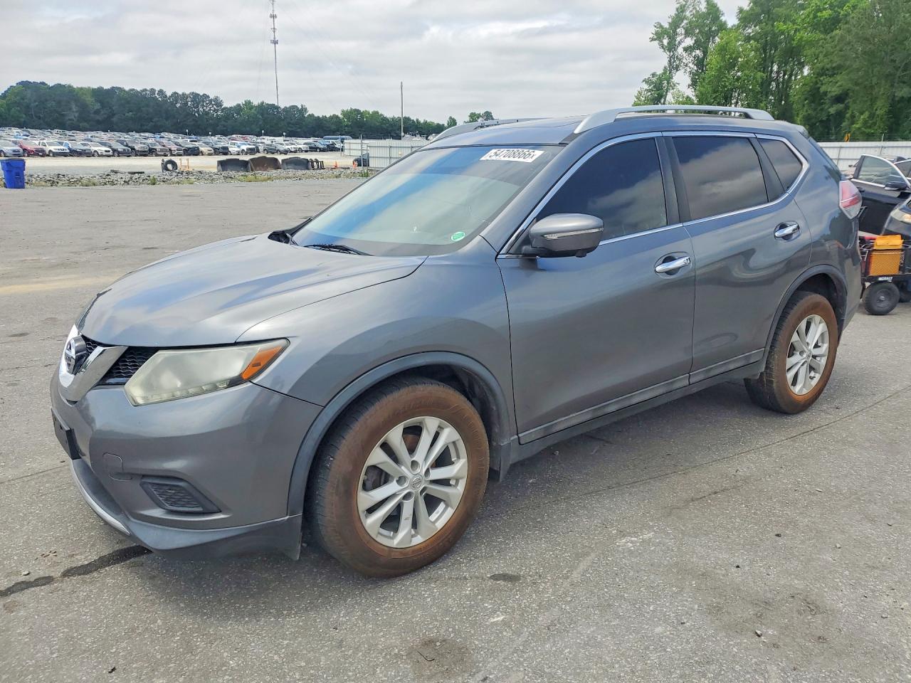 Salvage Nissan Rogue Image