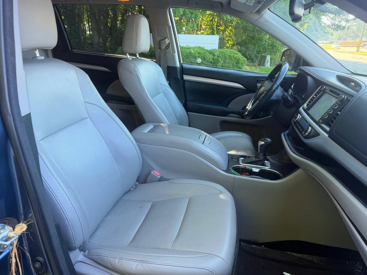 Toyota Highlander Xle