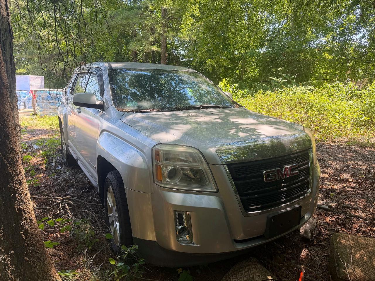 Salvage GMC Terrain Image