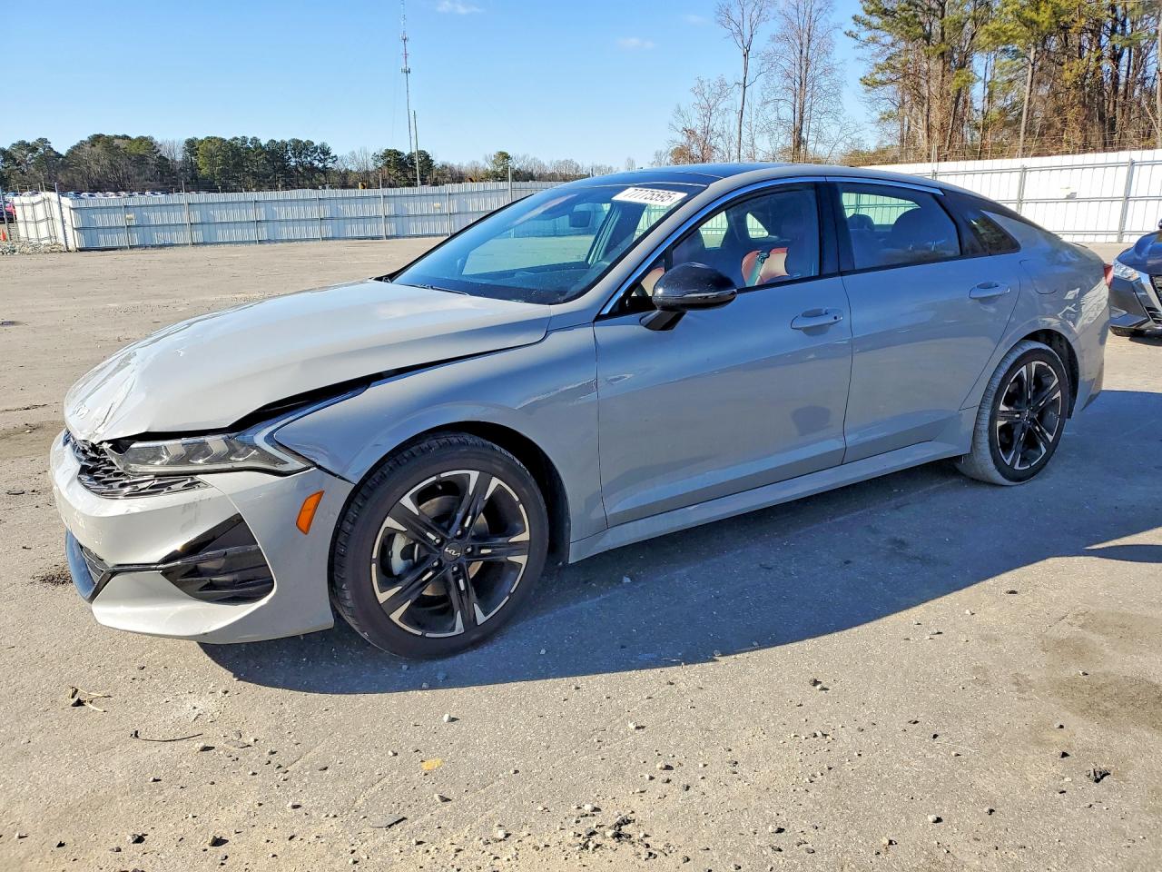 Salvage Kia K5 Image