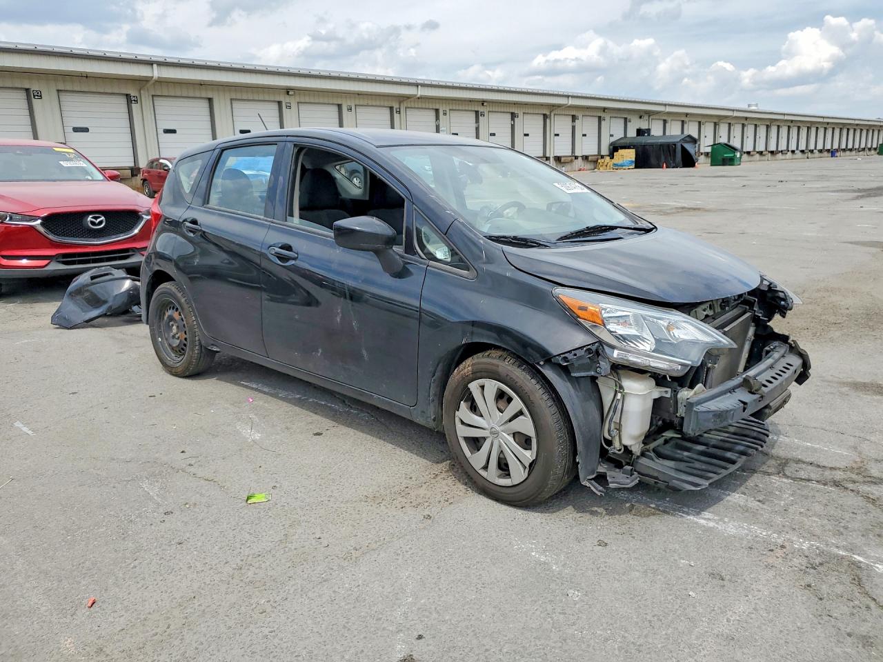 Nissan Versa Sv