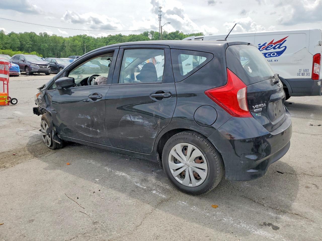 Nissan Versa Sv