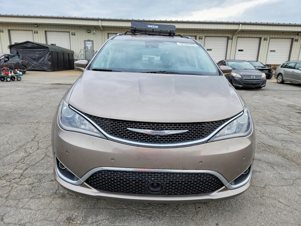 Chrysler Pacifica Touring L Plus