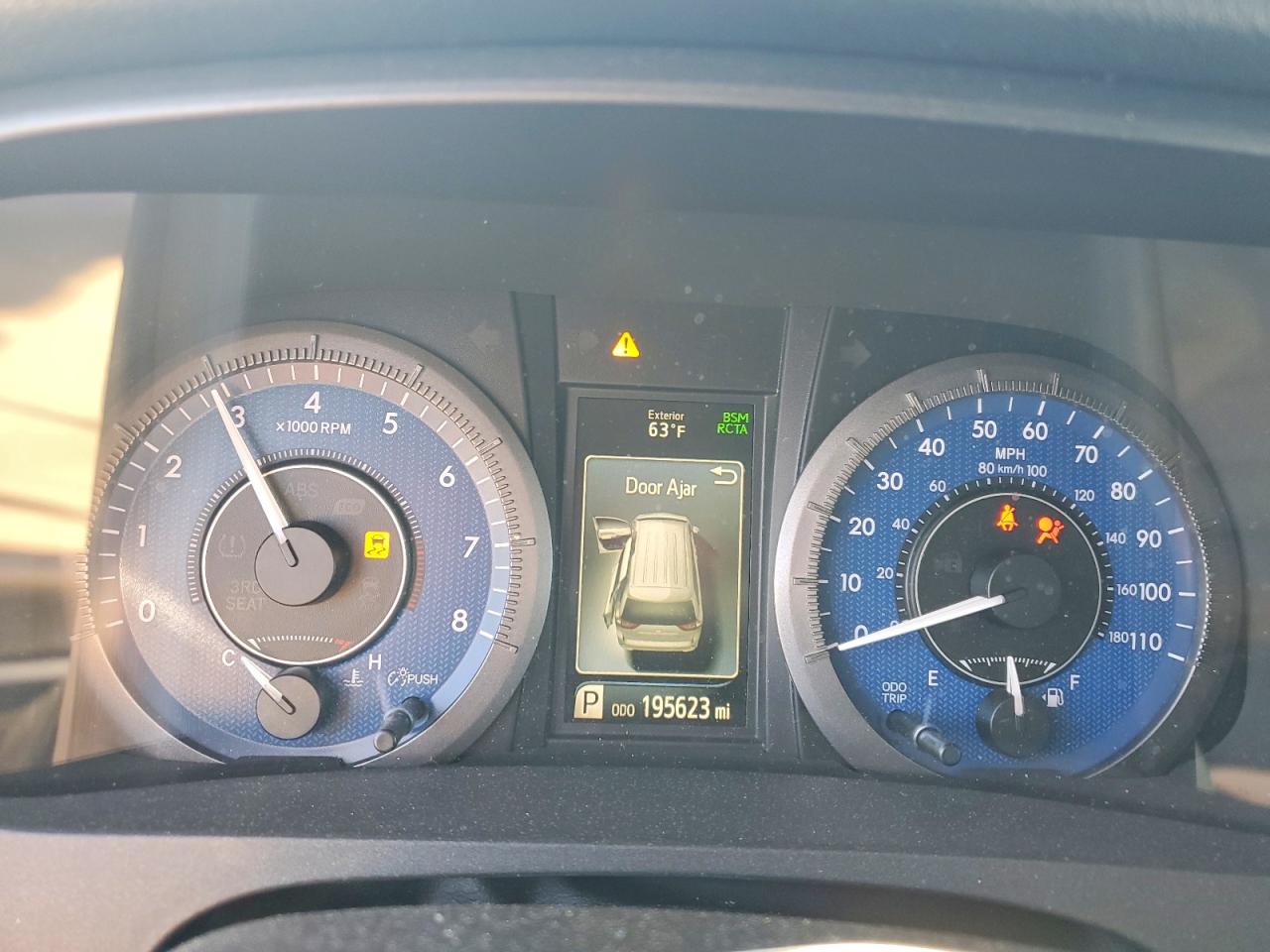 Toyota Sienna Le