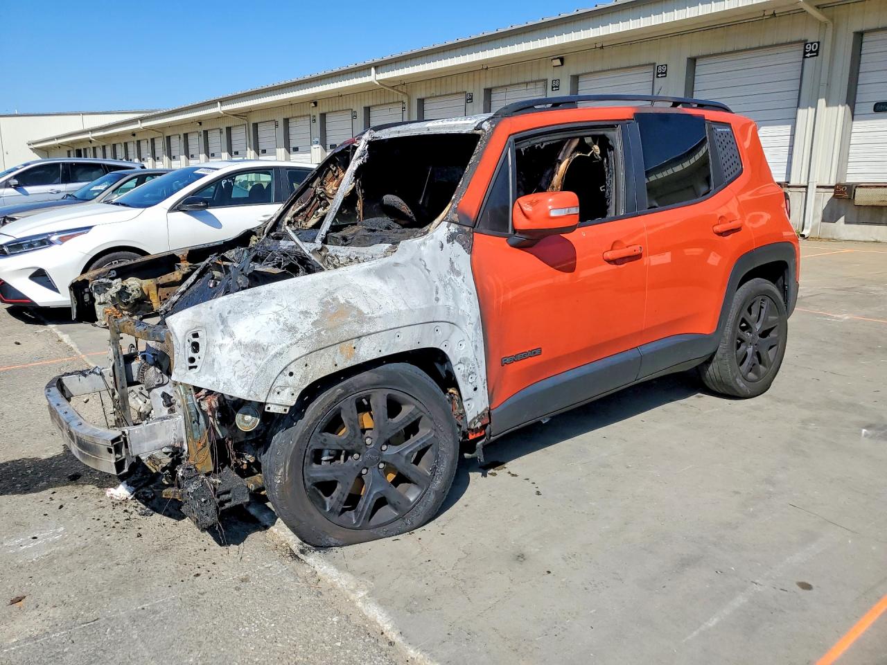 Salvage Jeep Renegade Image