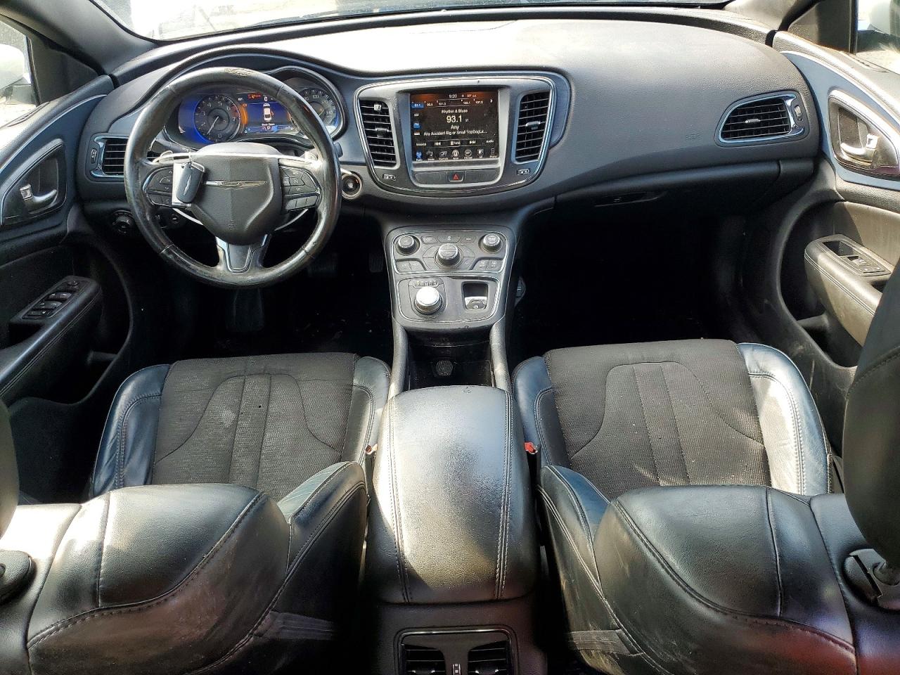 Chrysler 200 S
