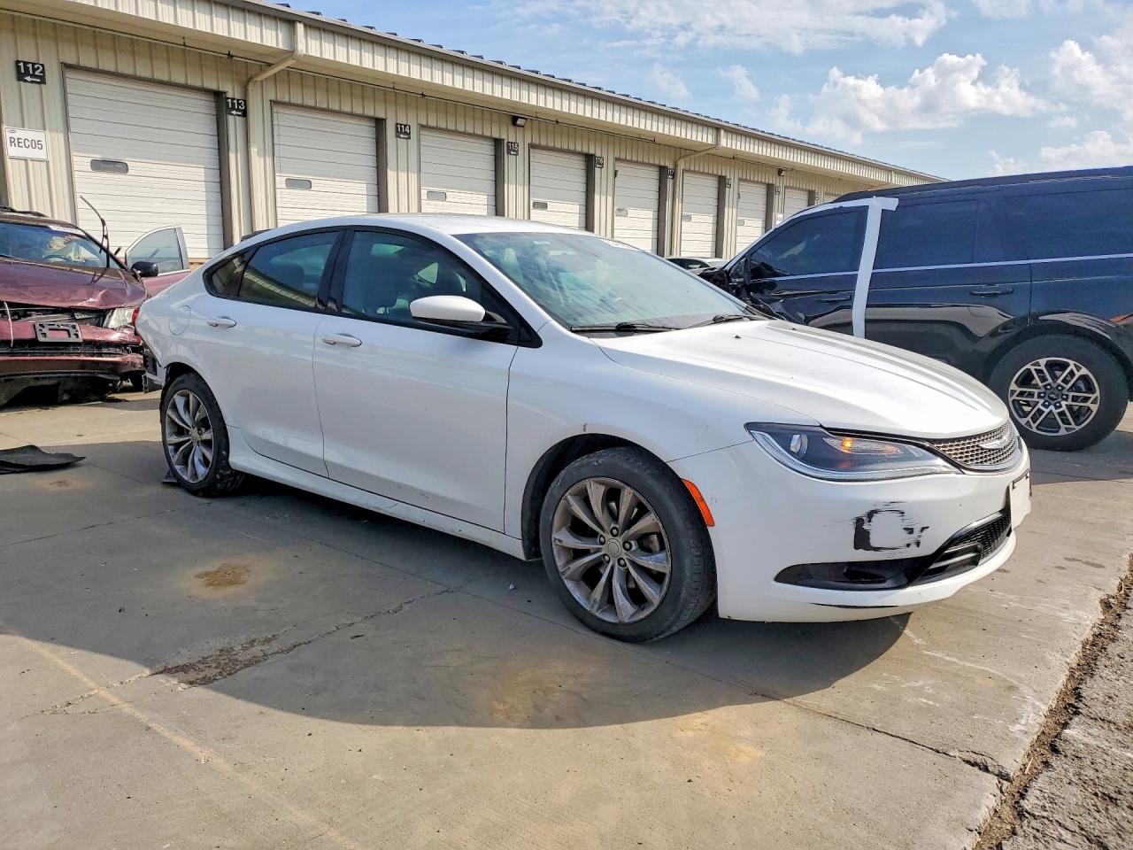 Chrysler 200 S