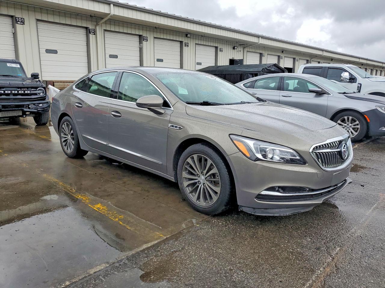 Buick LaCrosse Essence
