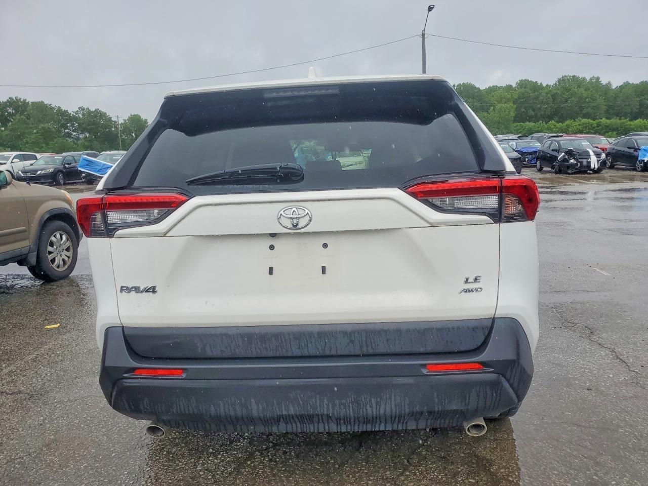 Toyota RAV4 Le