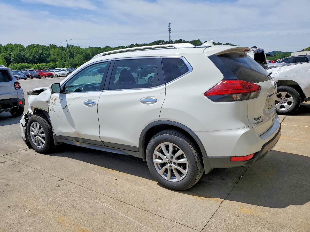 Nissan Rogue Sv