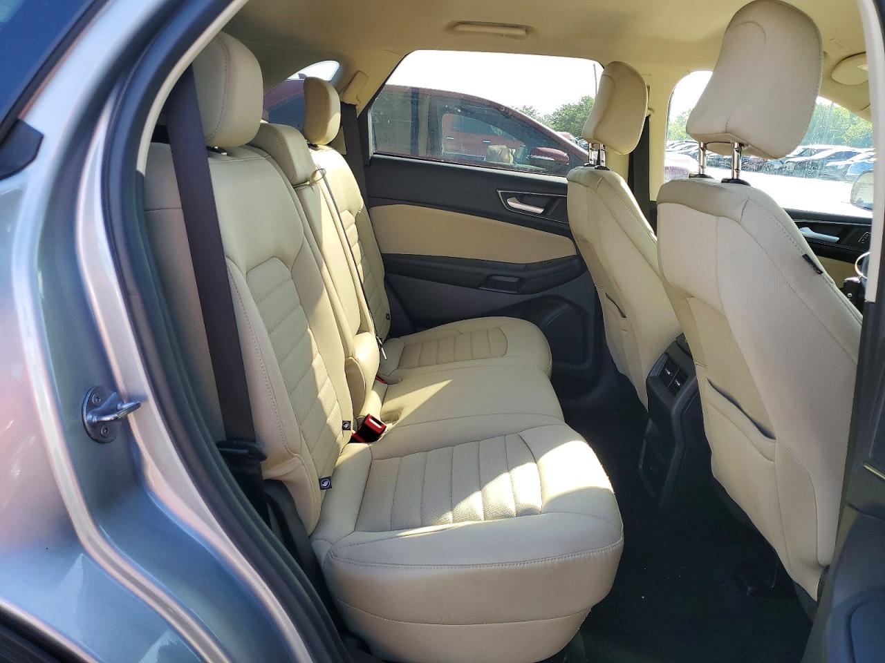 Ford Edge Se
