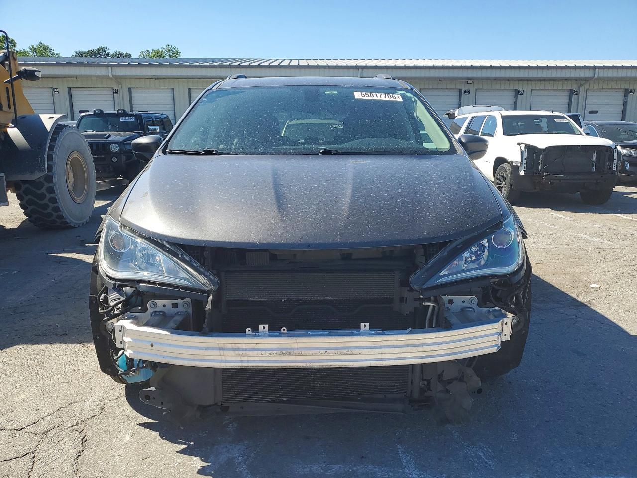 Chrysler Pacifica Touring L
