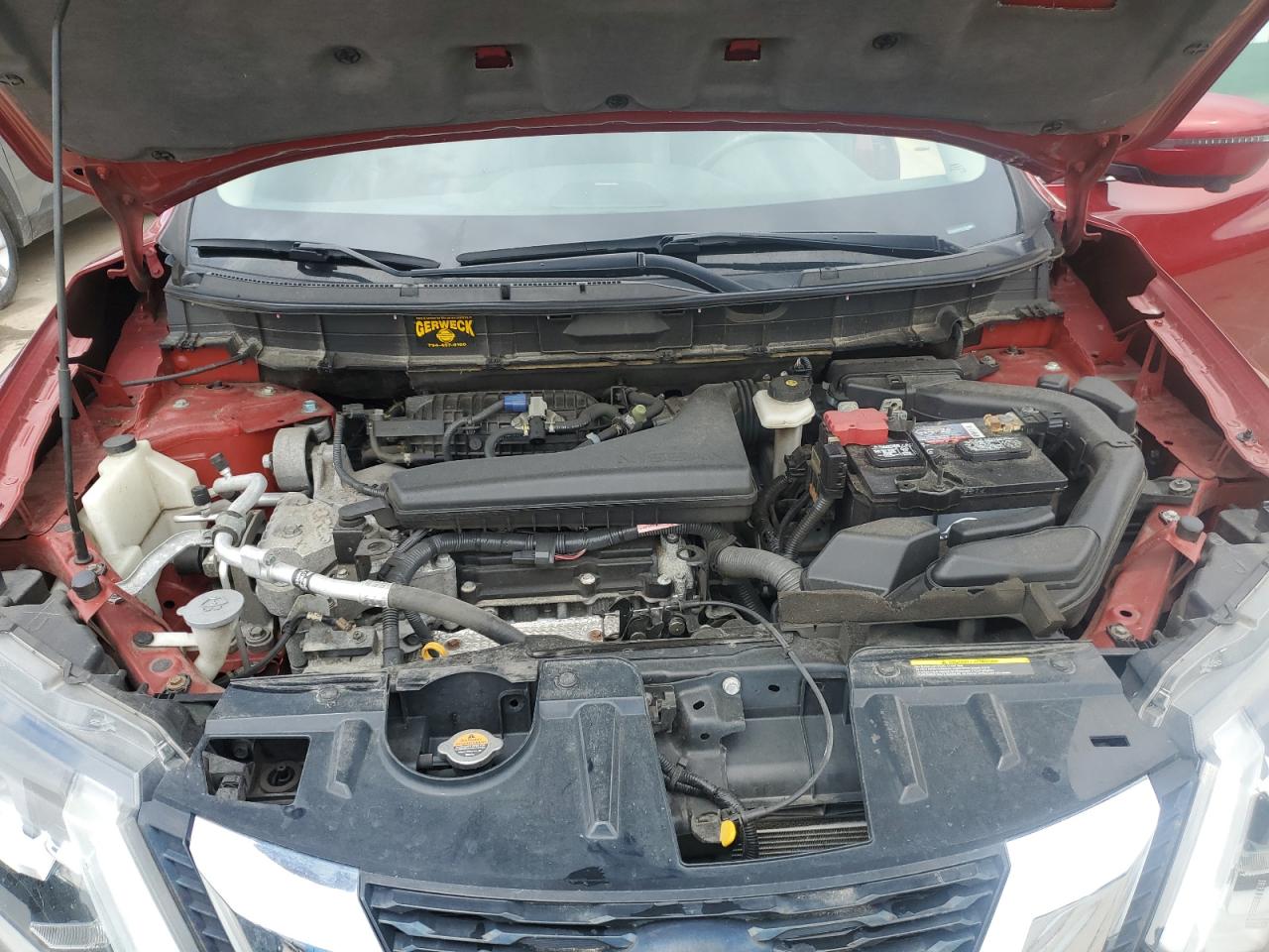Nissan Rogue S
