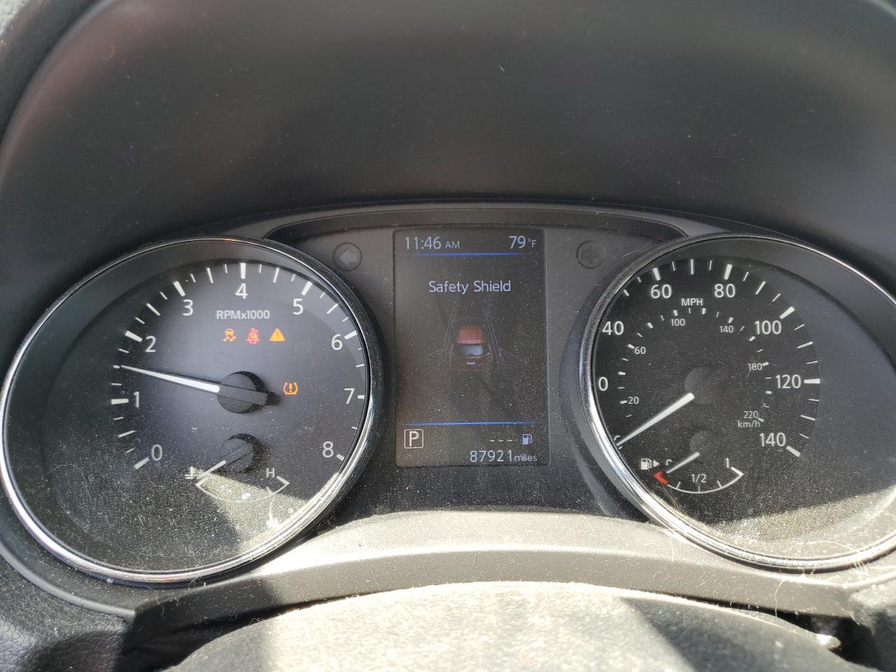 Nissan Rogue S